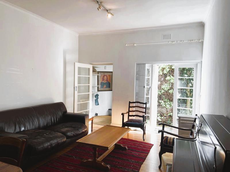 To Let 1 Bedroom Property for Rent in Tamboerskloof Western Cape